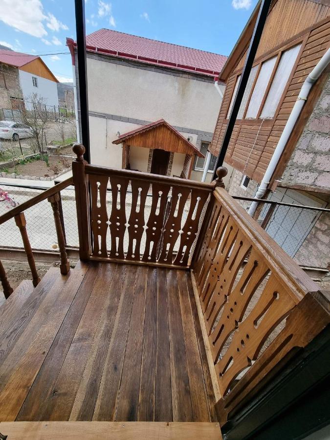 Fazenda Guest House Діліжан Екстер'єр фото